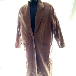 Gorgeous Genuine Leather Coat EUC ❤️